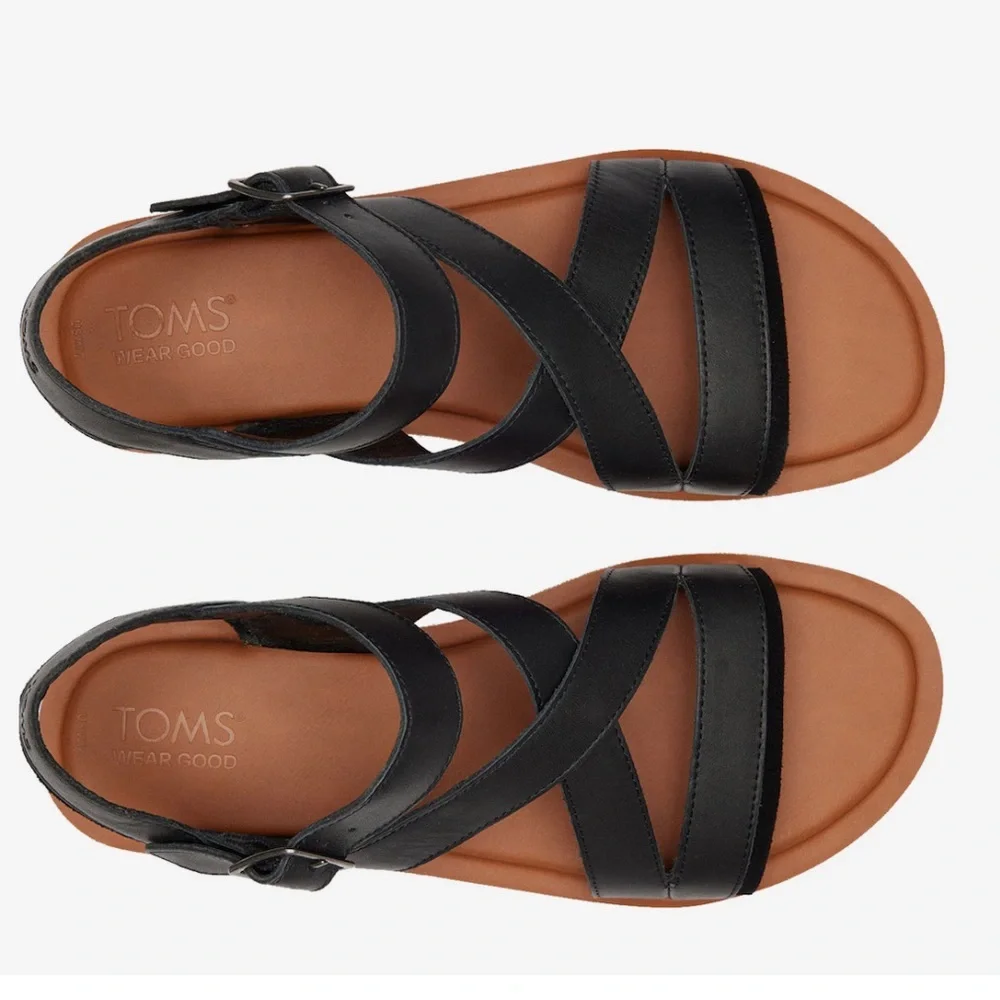 TOMS Sloane Black Leather Strappy Flats Sandals • size 7 - Picture 2 of 7